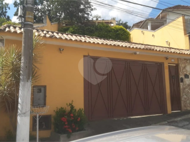 Casa Térrea à venda com 2 quartos, sendo 1 suíte,  em Horto Florestal, São Paulo, SP
