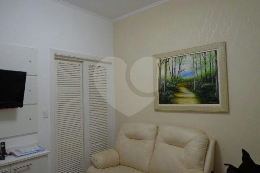 Casa Térrea à venda com 3 suítes em Jardim Franca, São Paulo, SP
