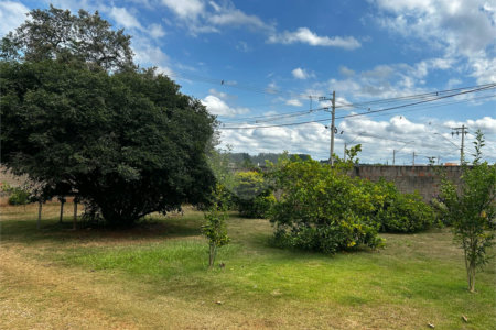 Sobrado à venda com 3 quartos, sendo 2 suítes, em Vila Mazzei, Itapetininga, SP