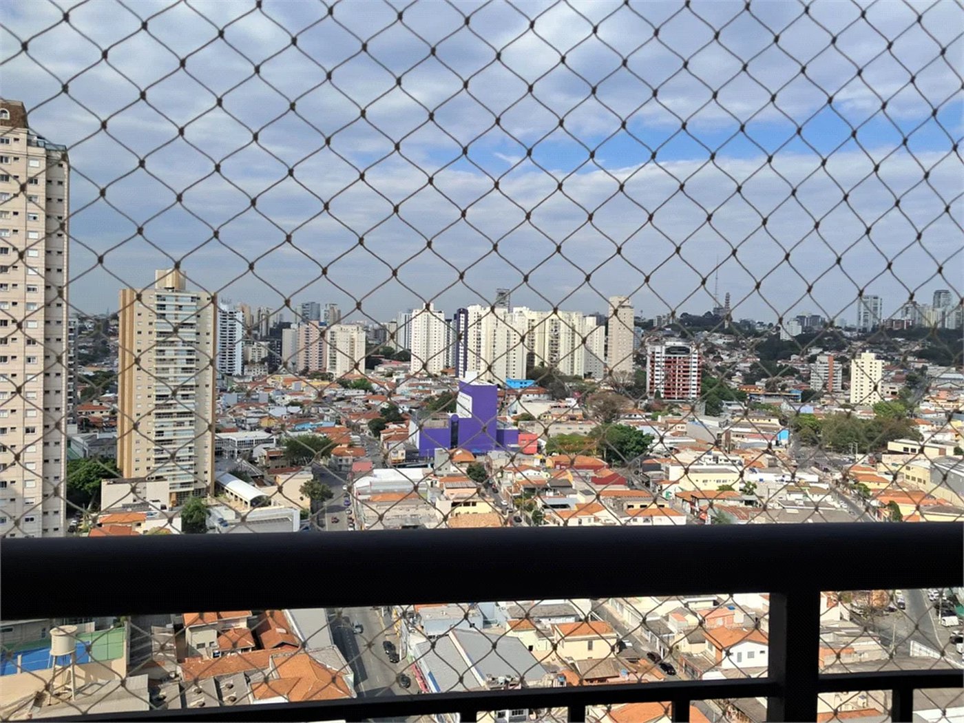 Apartamento à venda com 2 suítes em Vila Romana, São Paulo, SP