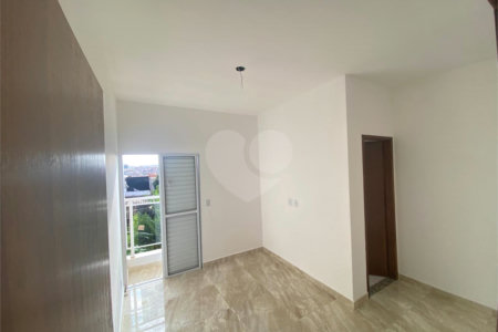 Casa para alugar com 2 suítes no condomínio Residencial Vila Amélia, Poá - SP