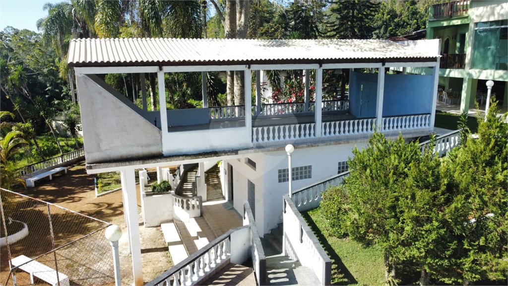 Sítio à venda com 8 quartos, sendo 4 suítes, em Boa Vista, Mogi das Cruzes, SP