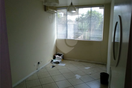 Sobrado à venda com 1 quarto em Campo Belo, São Paulo, SP