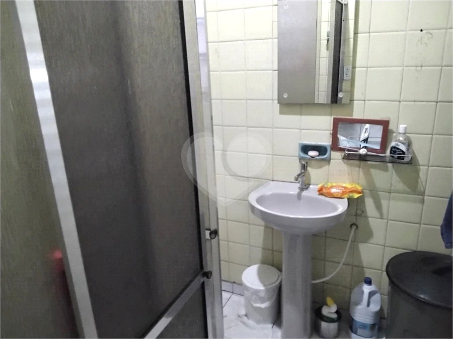 Casa à venda com 3 quartos, sendo 1 suíte, em Vila Mariana, São Paulo, SP