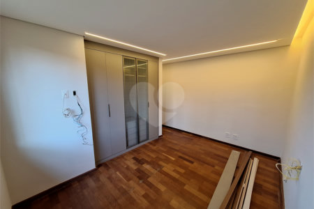 Casa à venda ou para alugar com 4 quartos, sendo 3 suítes, no condomínio Chácara Residencial Santa Maria, Votorantim - SP