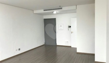 Sala à venda em Cidade Monções, São Paulo, SP