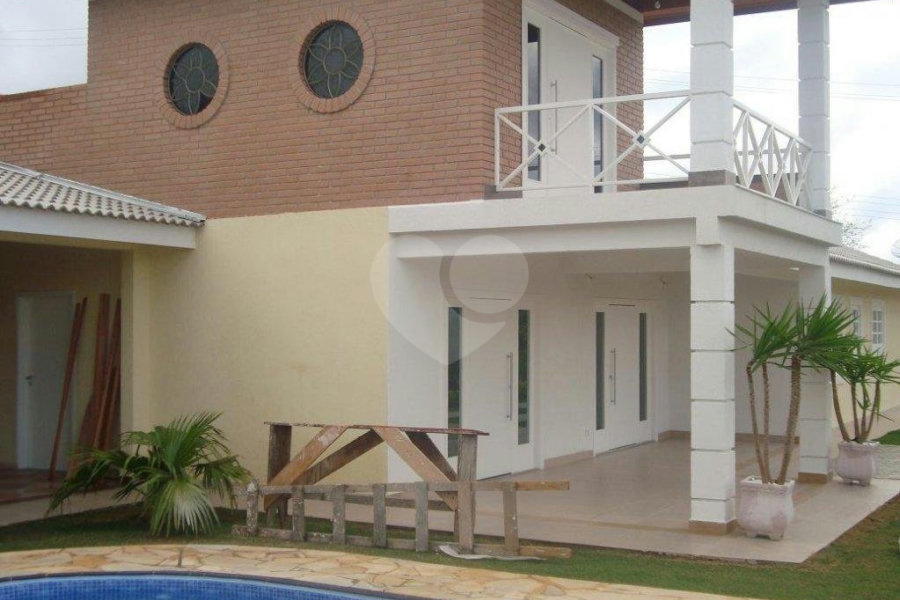 Casa à venda com 4 quartos, sendo 3 suítes, em Recreio Campo Verde, Ibiúna, SP