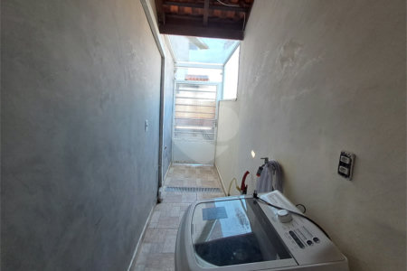 Casa à venda com 2 quartos em Vila Lavínia, Mogi das Cruzes, SP