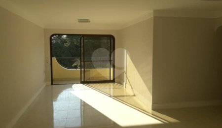 Apartamento à venda com 4 quartos, sendo 1 suíte,  em Santana, São Paulo, SP