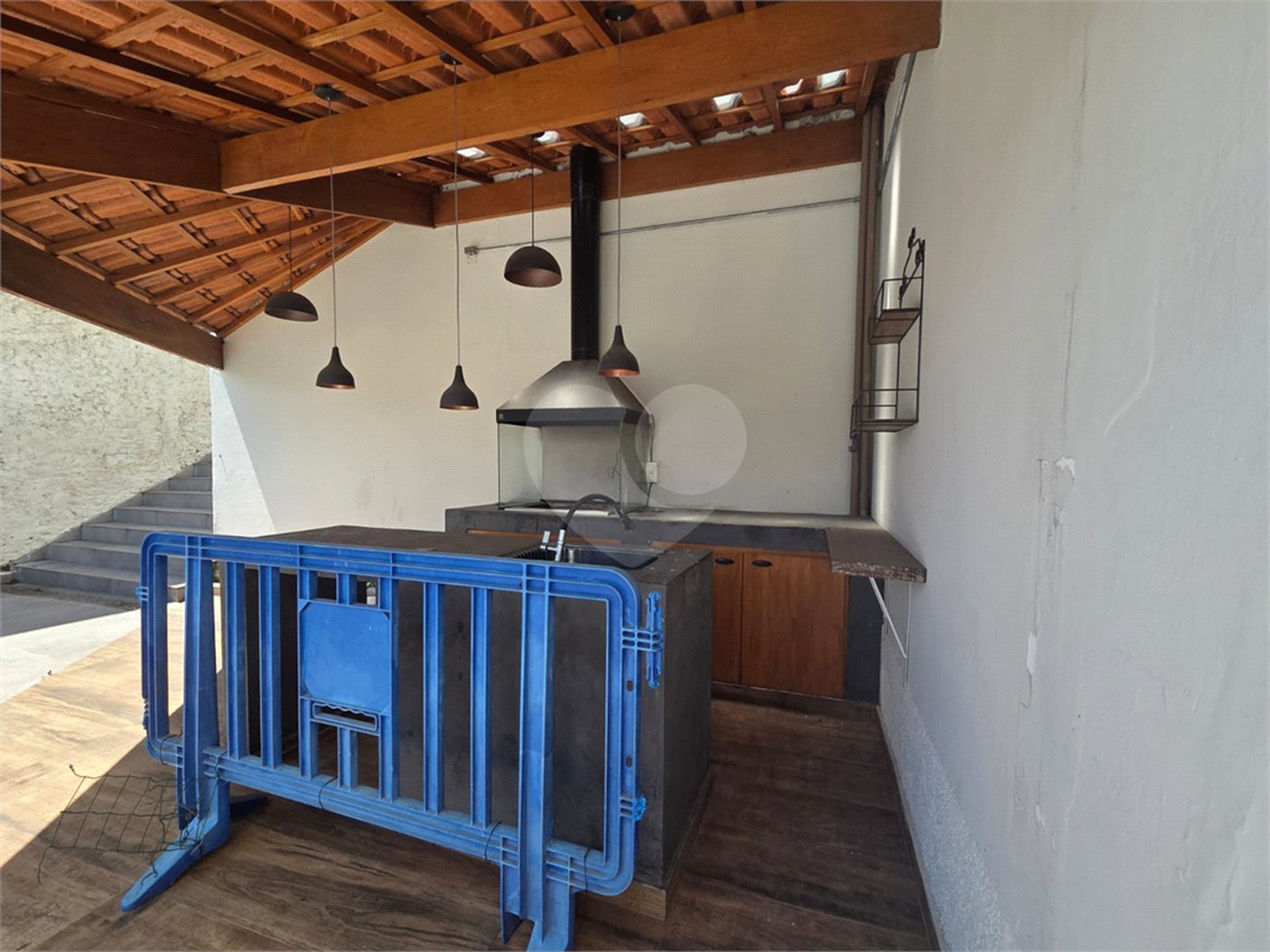 Casa à venda com 4 quartos, sendo 3 suítes, em Jardim Prudência, São Paulo, SP