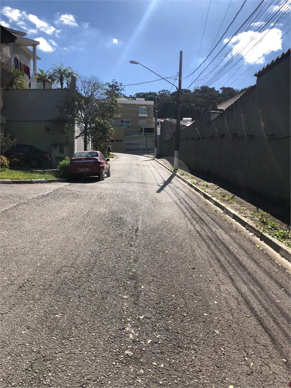 Terreno à venda em Horto, São Paulo, SP