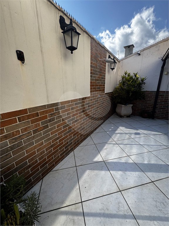 Casa à venda com 3 quartos, sendo 1 suíte, no condomínio Village da Posse, Rio de Janeiro - RJ