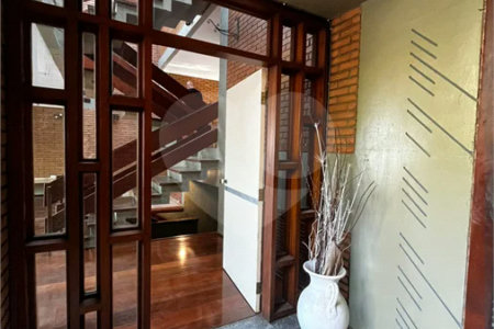 Sobrado à venda com 3 quartos, sendo 1 suíte, em Rolinópolis, São Paulo, SP