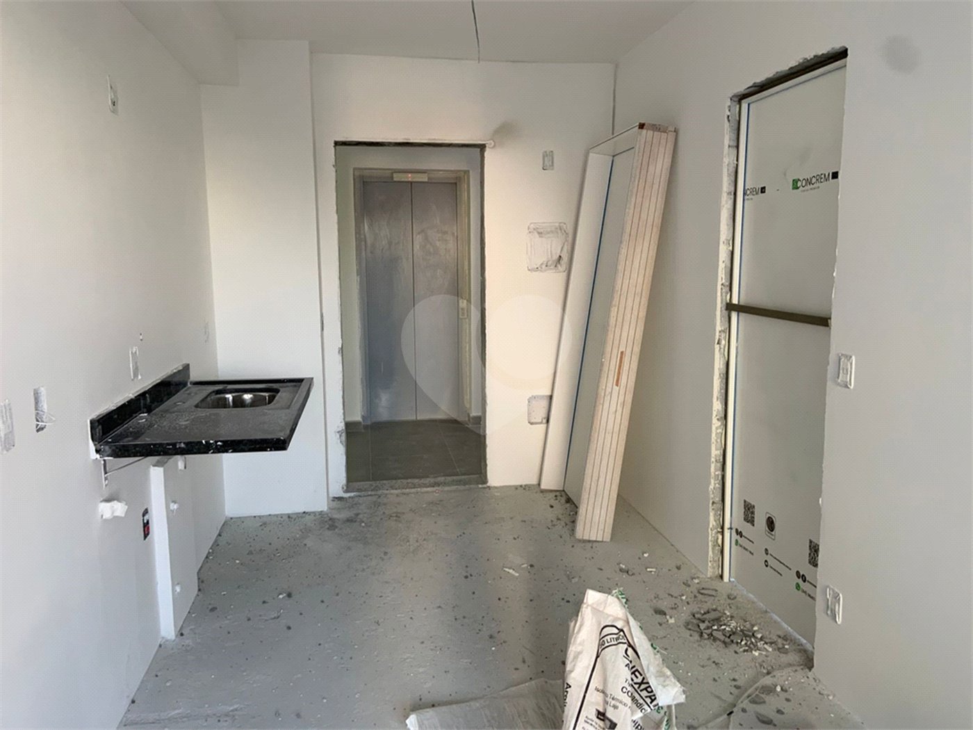Apartamento à venda com 1 quarto em Bosque da Saúde, São Paulo, SP