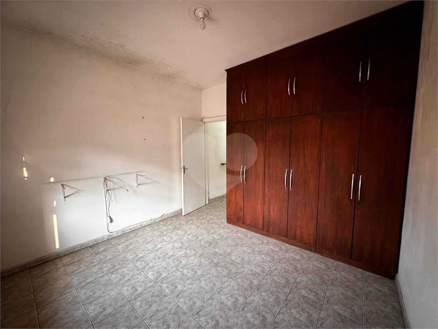 Sobrado à venda com 2 quartos em Tremembé, São Paulo, SP