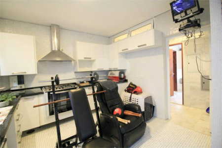 Casa à venda ou para alugar com 5 quartos, sendo 3 suítes, em Vila Madalena, São Paulo, SP