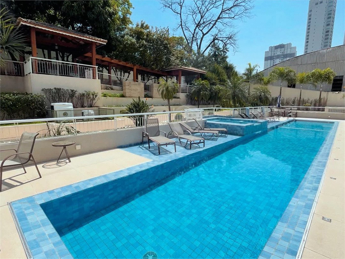 Apartamento à venda com 2 quartos, sendo 1 suíte, em Santana, São Paulo, SP