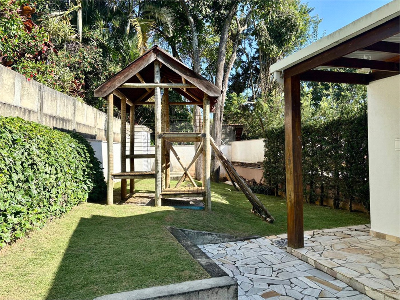 Villagio à venda com 3 quartos, sendo 1 suíte, em Jardim Paulista, Atibaia, SP