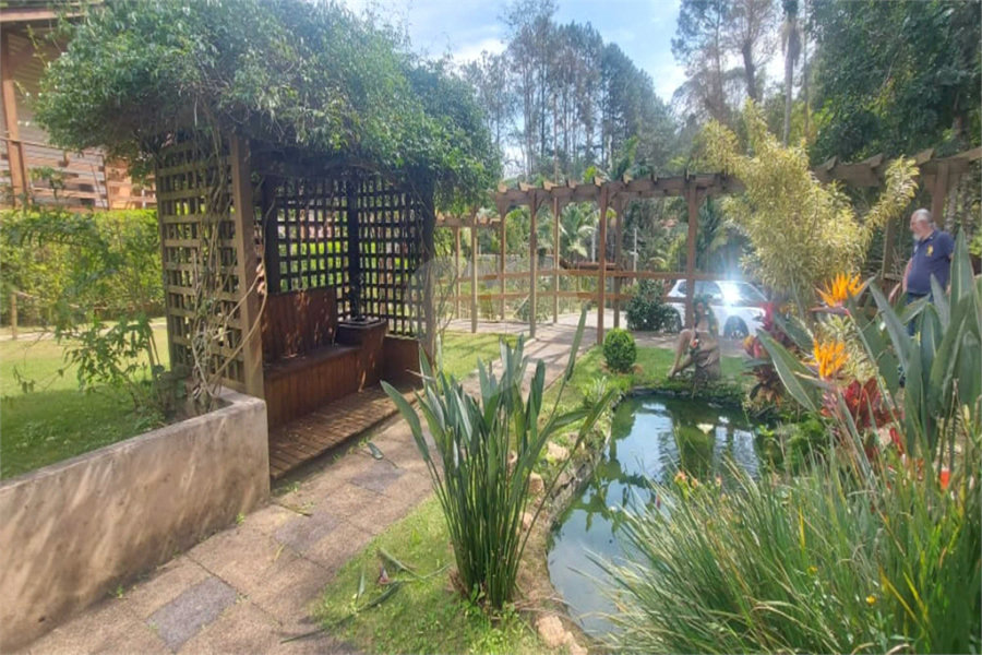Casa à venda com 5 suítes no condomínio Cinco Lagos, Mairiporã - SP