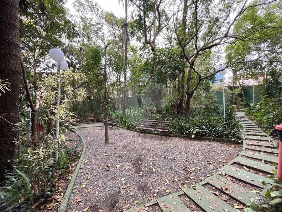 Apartamento à venda com 3 suítes em Bosque da Saúde, São Paulo, SP
