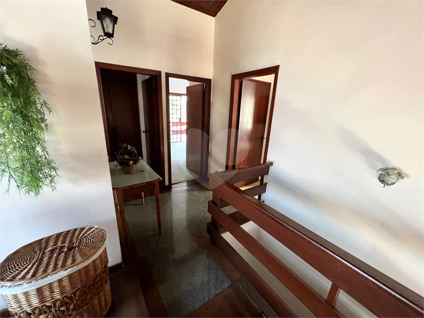 Casa à venda com 4 quartos, sendo 3 suítes, em Chácara Monte Alegre, São Paulo, SP