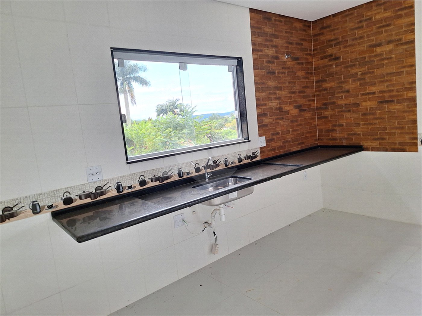 Casa em condomínio à venda com 3 suítes no Centro, Bom Jesus dos Perdões, SP