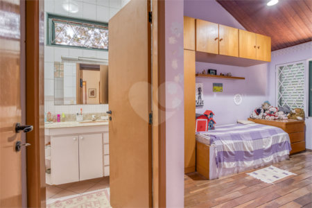 Casa à venda com 6 suítes em Alto da Boa Vista, São Paulo, SP