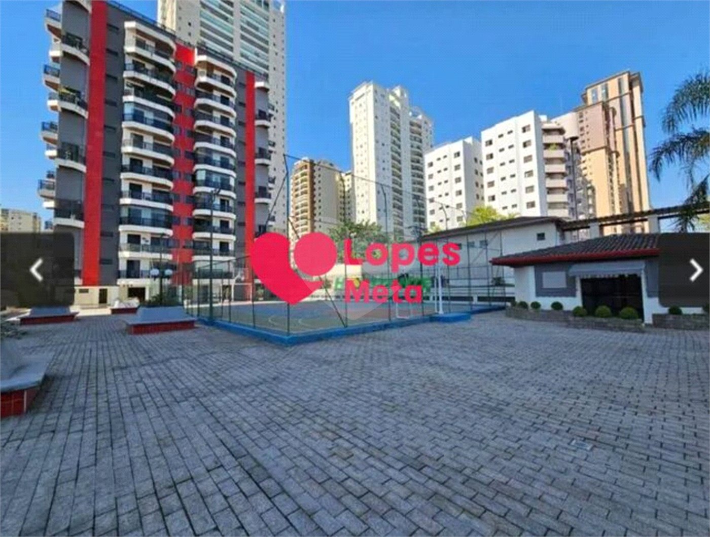 Apartamento à venda com 4 quartos, sendo 1 suíte,  em Parque Residencial Aquarius, São José dos Campos, SP