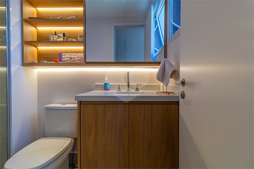 Apartamento à venda com 3 quartos, sendo 1 suíte, em Granja Julieta, São Paulo, SP