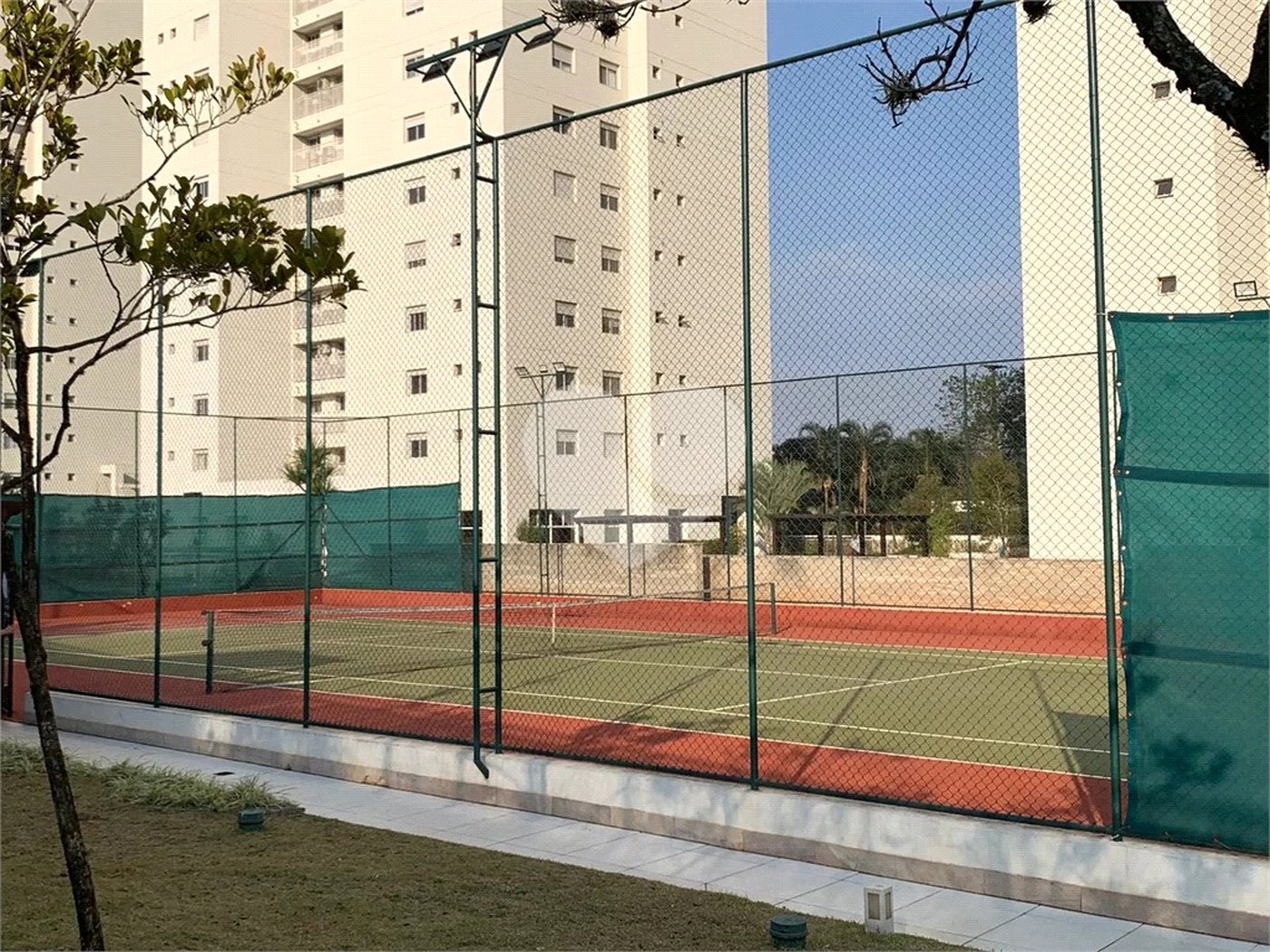 Apartamento à venda com 3 suítes em Rio Pequeno, São Paulo, SP