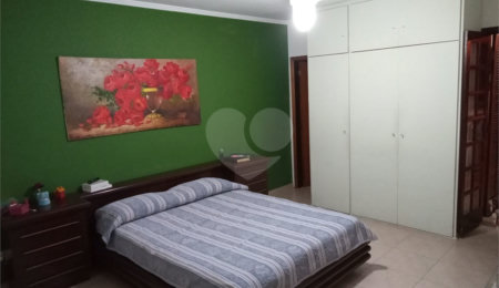 Sobrado à venda com 3 quartos, sendo 1 suíte,  em Saúde, São Paulo, SP
