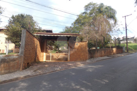 Casa Térrea à venda com 3 quartos, sendo 1 suíte, em Mirante do Cachoeira, Piracaia, SP
