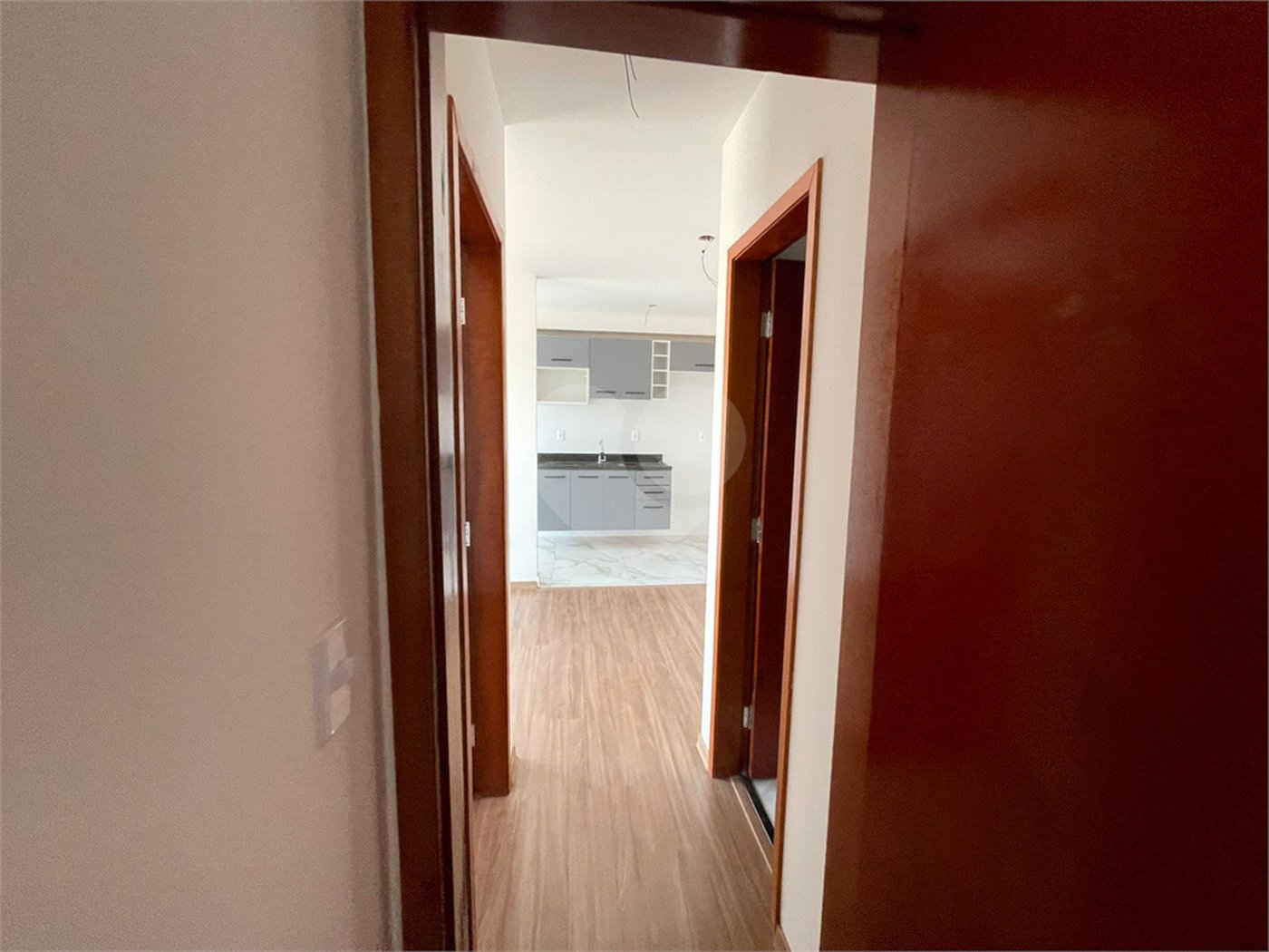 Apartamento à venda com 2 quartos, sendo 1 suíte,  em Parada Inglesa, São Paulo, SP