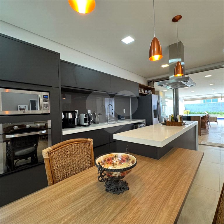 Casa à venda com 5 suítes no condomínio Fazenda Imperial, Sorocaba - SP