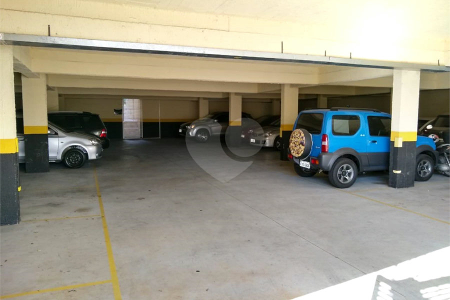 Casa à venda com 2 suítes no condomínio Residencial Pedro, São Paulo - SP