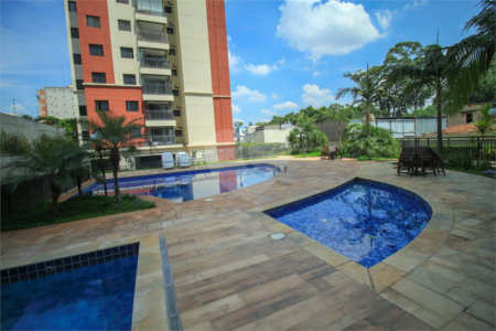 Apartamento à venda com 3 quartos, sendo 1 suíte,  em Mooca, São Paulo, SP