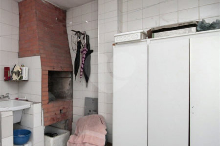 Sobrado à venda com 3 quartos em Vila Dom Pedro I, São Paulo, SP