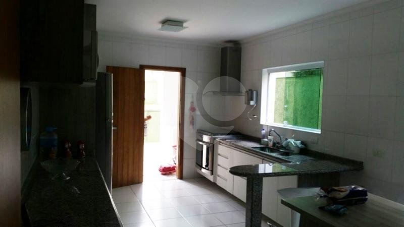 Casa à venda com 3 suítes em Vila Sônia, São Paulo, SP