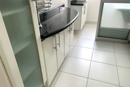 Apartamento à venda com 2 quartos em Jardim Íris, São Paulo, SP