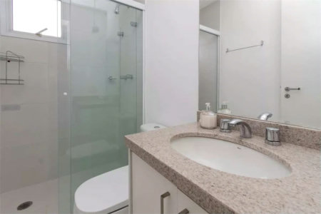 Apartamento à venda com 2 suítes em Vila Cordeiro, São Paulo, SP