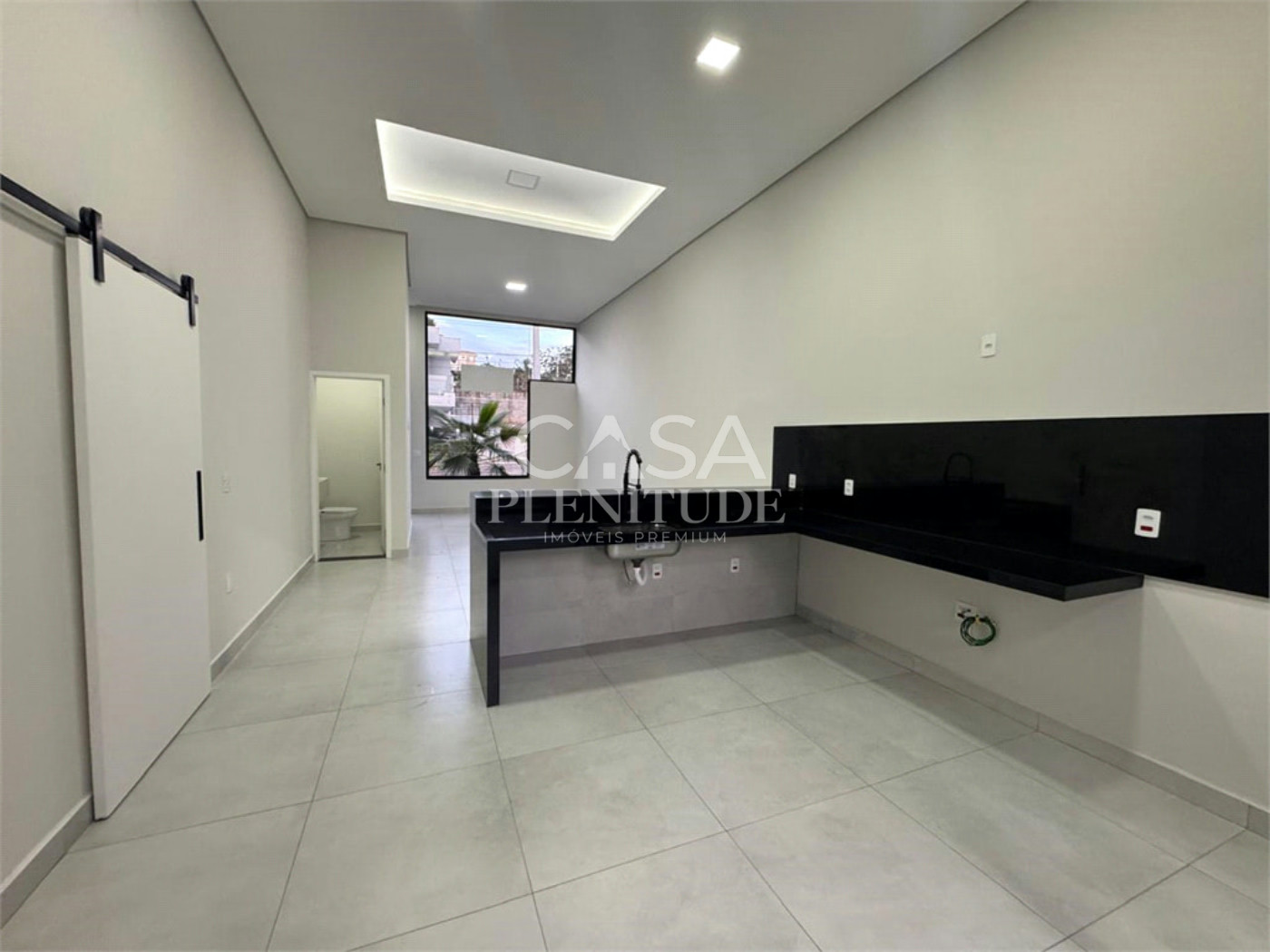 Casa em condomínio à venda com 3 quartos, sendo 1 suíte, em Loteamento Dinorá Rosa, Sorocaba, SP