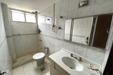 Apartamento à venda com 4 quartos, sendo 1 suíte,  em Tijuca, Rio de Janeiro, RJ