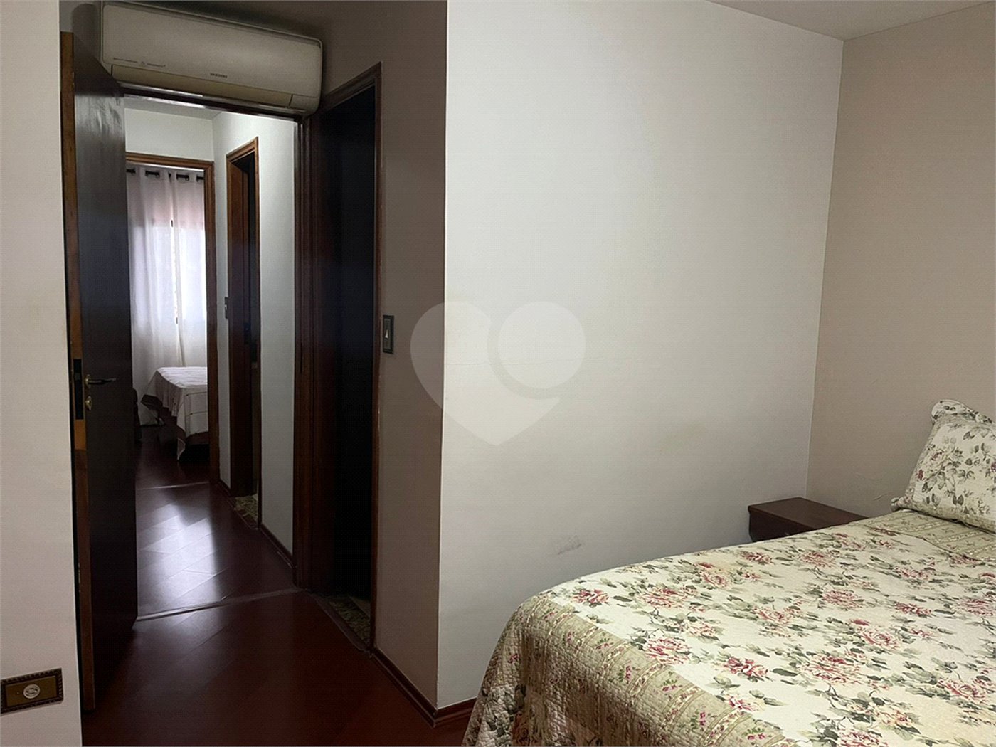 Casa à venda com 2 quartos, sendo 1 suíte, no condomínio Villa Faenza, São Paulo - SP