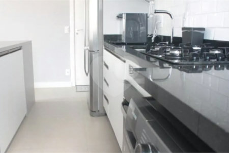Apartamento à venda com 2 quartos em Parque Reboucas, São Paulo, SP