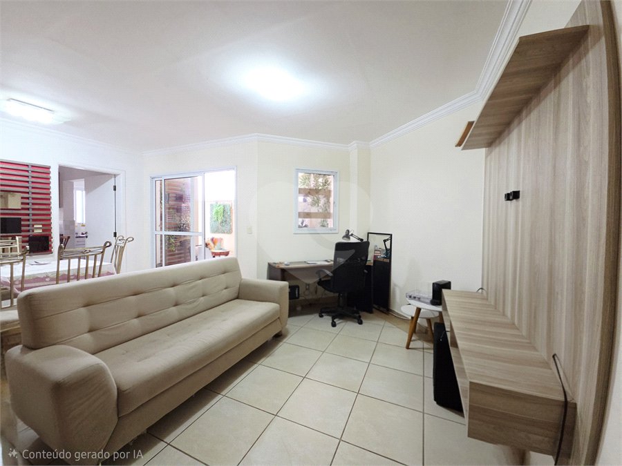 Apartamento à venda com 3 quartos, sendo 1 suíte,  em Jardim Guadalajara, Sorocaba, SP