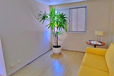 Apartamento à venda com 2 quartos, sendo 1 suíte,  em Itaim Bibi, São Paulo, SP