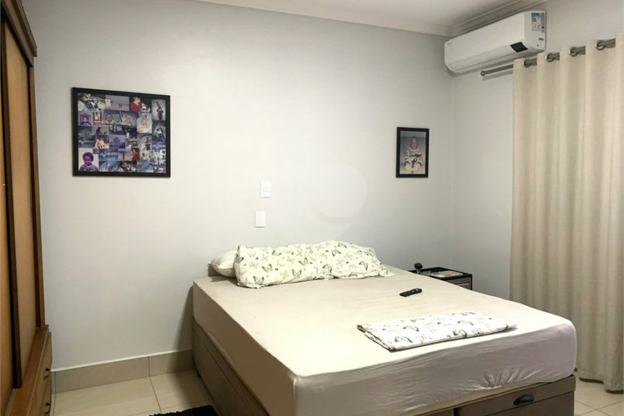 Linda Casa à Venda no Bairro Santa Rosa, na cidade de Piracicaba-SP.