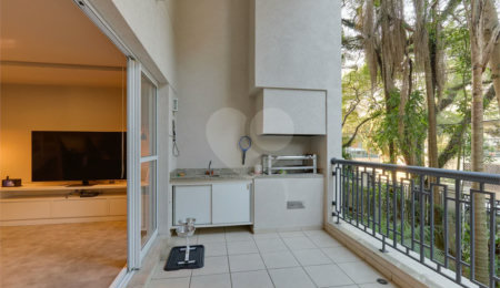Apartamento à venda com 3 suítes em Alto da Boa Vista, São Paulo, SP