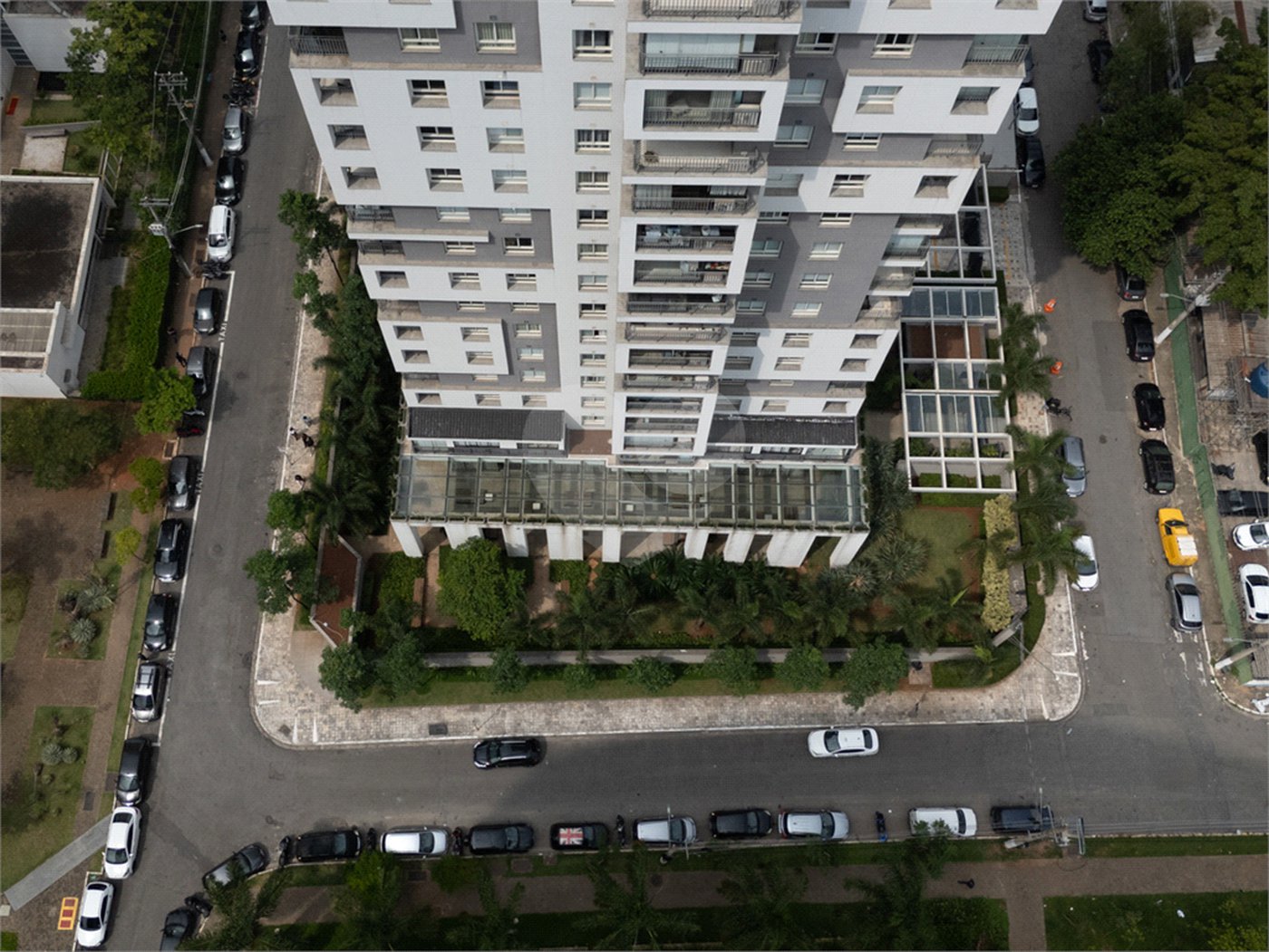 Apartamento à venda com 1 suíte em Cidade Monções, São Paulo, SP