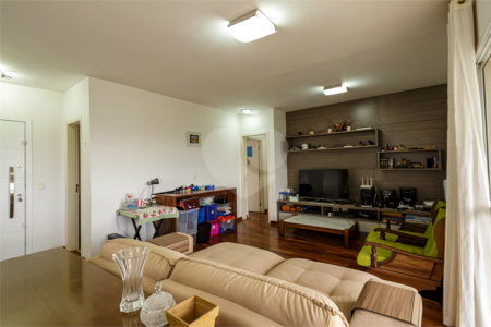 Apartamento à venda com 3 suítes em Alto da Boa Vista, São Paulo, SP